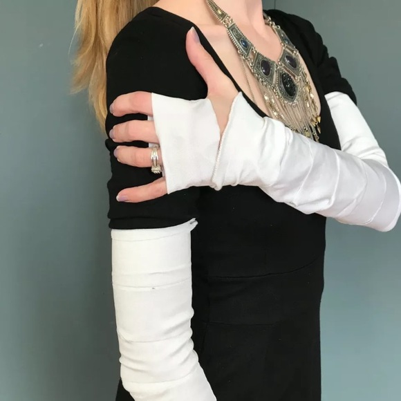 Handmade White Cut Out Mummy Gloves Arm Warmers - Picture 1 of 5